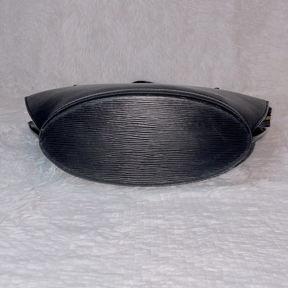 Louis Vuitton Vintage Black Epi Leather Saint Jacques Long Strap PM Tote Bag - Picture 10 of 16